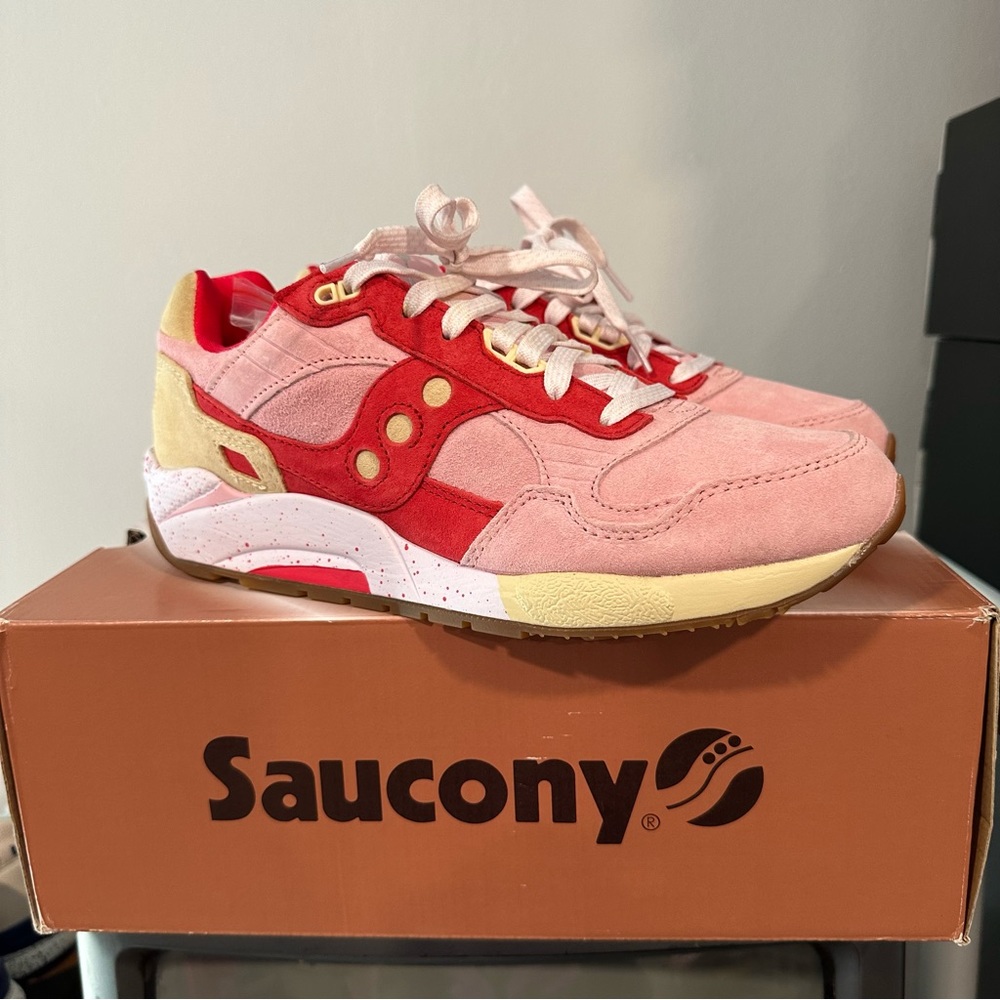 Saucony G9 Shadow 5 'Scoops Supreme Strawberry Vanilla' S70185S-1 2015 Sz 9